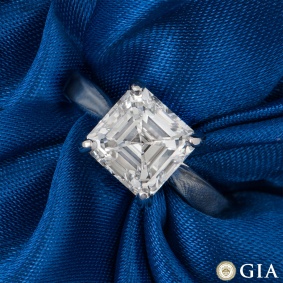 Platinum Asscher Cut Diamond Ring 3.52ct H/VVS2 Platinum Asscher Cut Diamond Ring 3.52ct H/VVS2